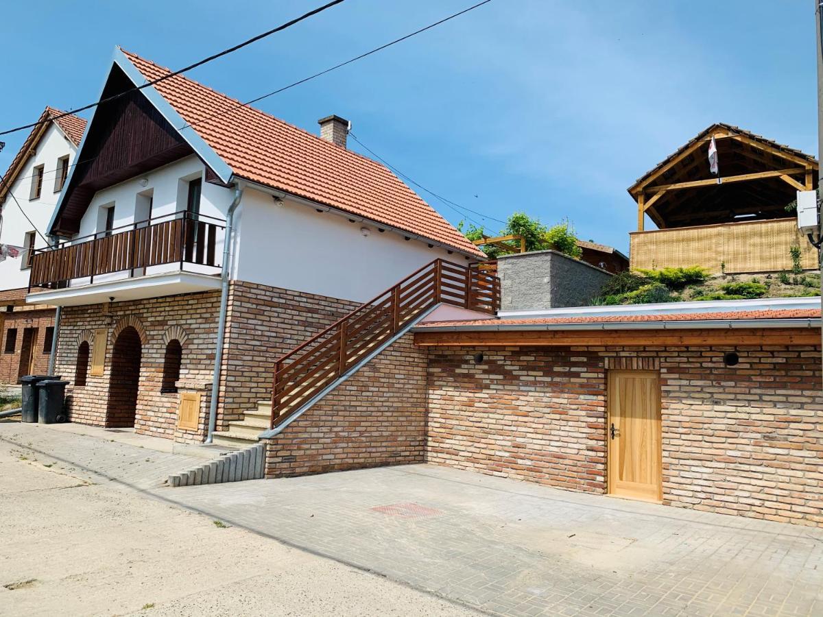 Ubytovani U Lisaka Foxe Villa Bulhary Bagian luar foto