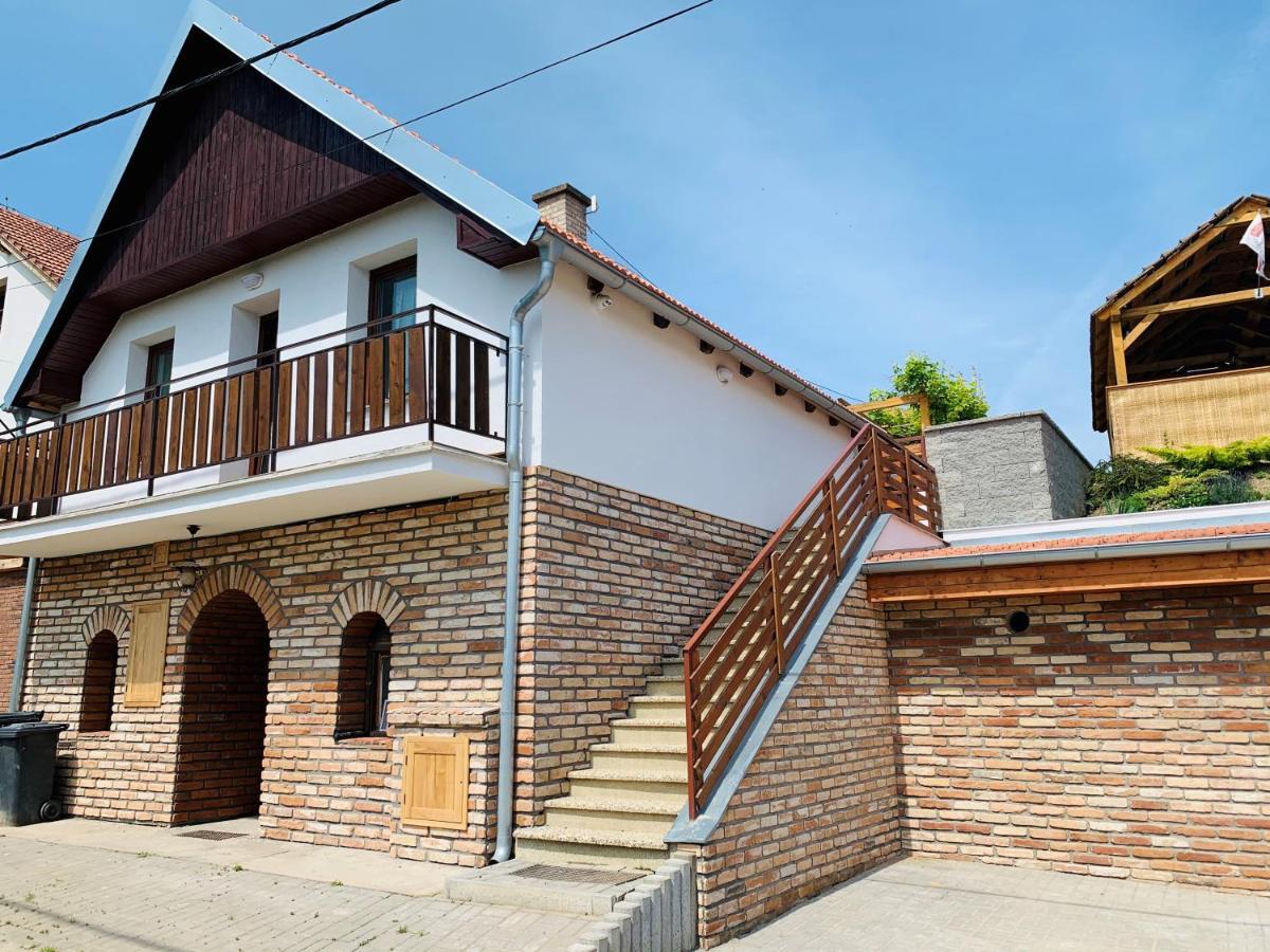 Ubytovani U Lisaka Foxe Villa Bulhary Bagian luar foto